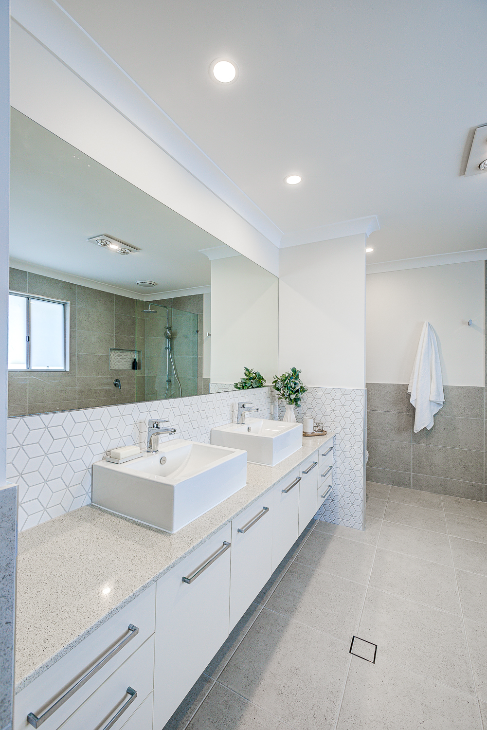 Capital Bathrooms Ensuite Bedarra St - Small 2