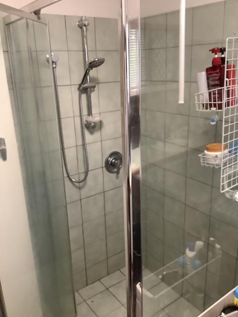 Capital Bathrooms_Before Bathroom Renovation_Ridgeway02